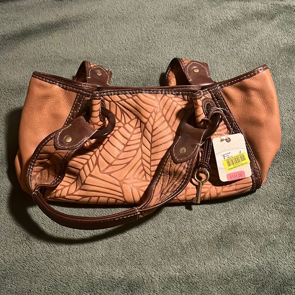 NWT Fossil purse